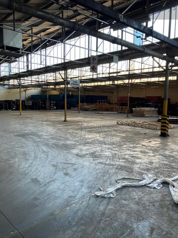 To Let commercial Property for Rent in Sidwell Eastern Cape